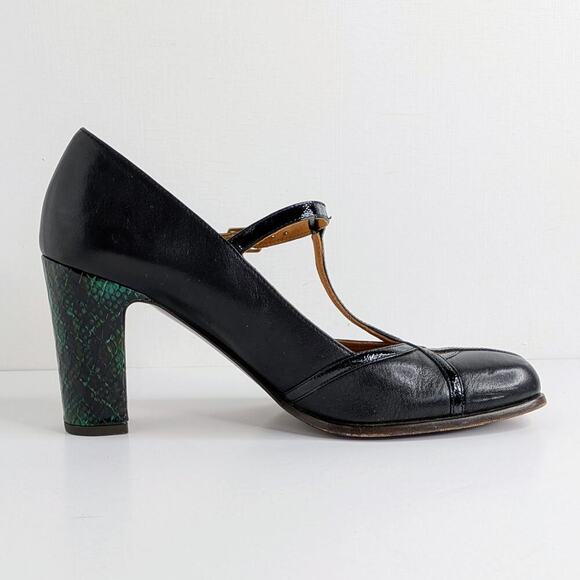 Chie Mihara T-Strap Heels 40 Black Green Snakeskin Accent Retro Glam Pinup Shoes - Picture 10 of 15